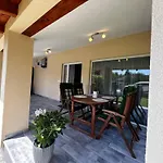Vadvirag Vendeghaz Гардонь