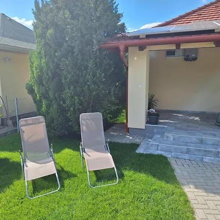 Vadvirag Vendeghaz Holiday home *