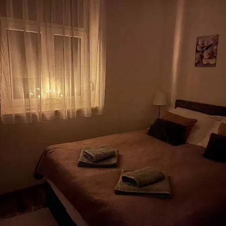 Vadvirag Vendeghaz 加尔多尼