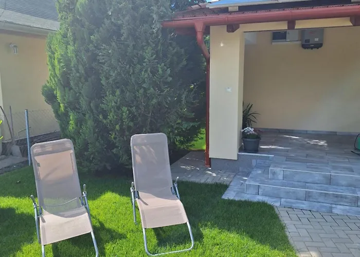 Vadvirag Vendeghaz Case de vacanță *
